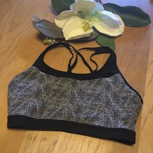 Calia Carrie Underwood sports exercise bra black L